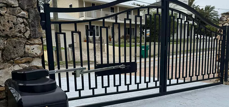 Swing Gate Opener with Keypad Sebastian