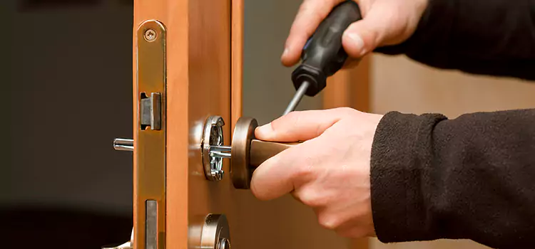 Semi Truck Locksmith Sebastian
