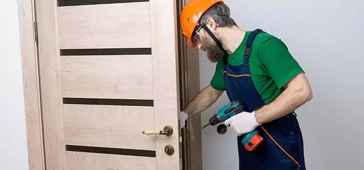 Replace Internal Door Handle with Lock Sebastian