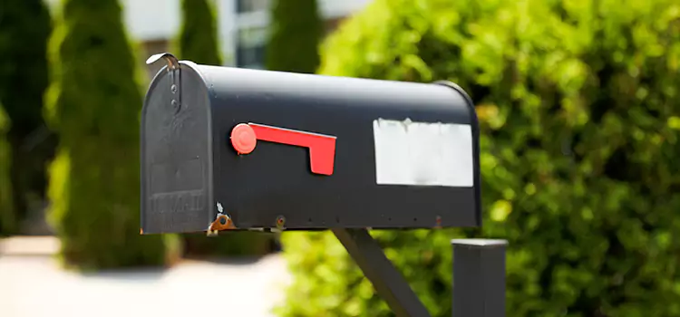 Secure Mailboxes for Packages Sebastian